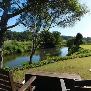  Holiday home Riverbend - Little Heaven