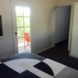  Apartment On Cork Steadman